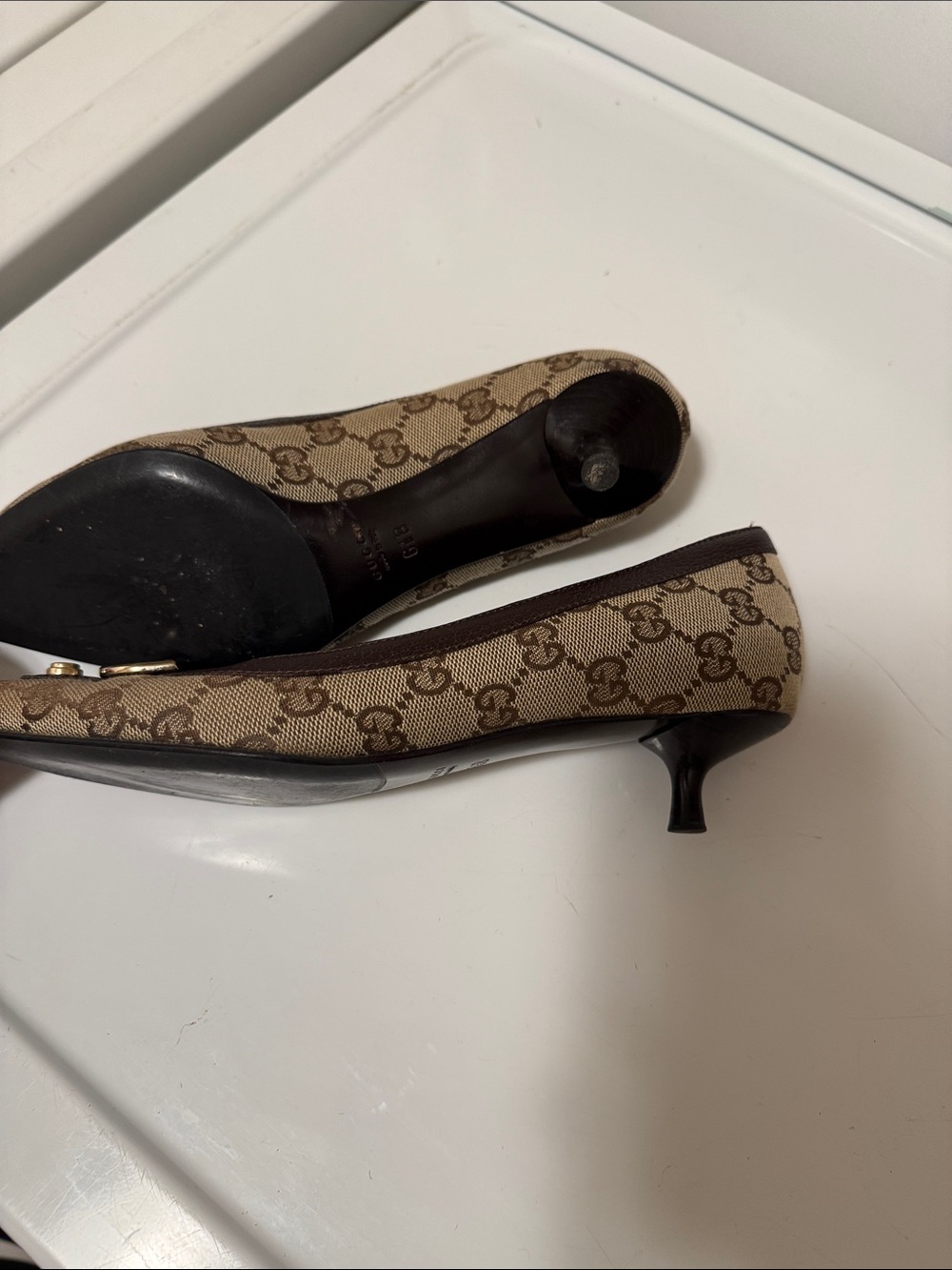 Gucci Monogram Pointed Toe Flats with Gold Buckle with Kitten Heels size 6.5. - Picture 5 of 12